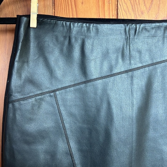 Bailey 44 Leather and Jersey Pencil Skirt - Picture 3 of 6